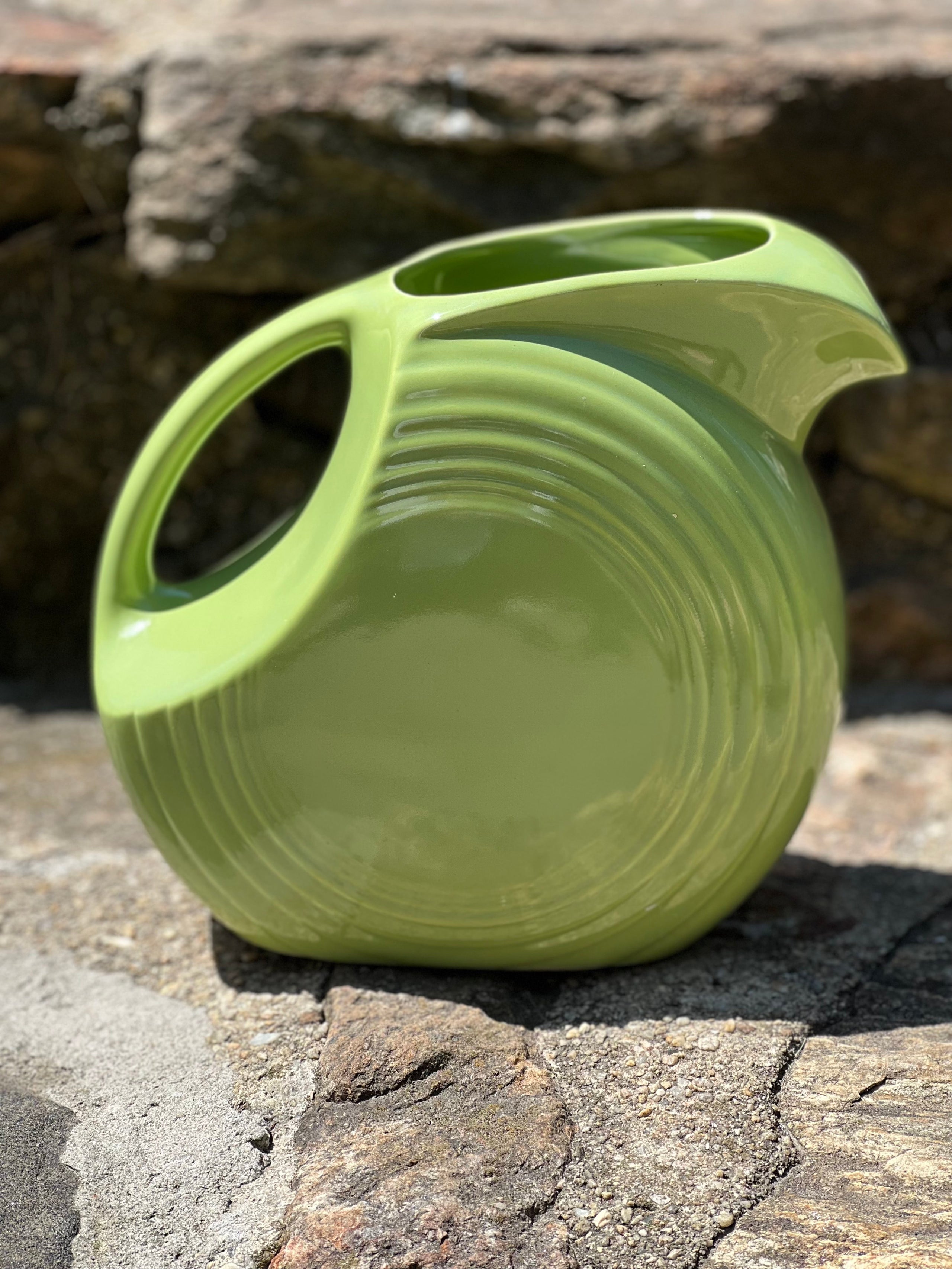 Vintage fiestaware pitcher discount